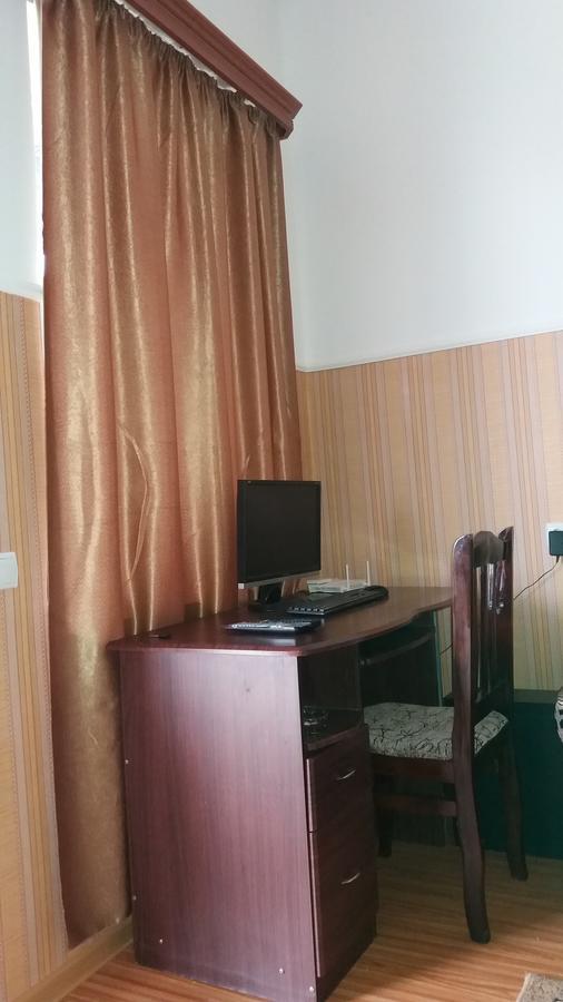 Guest House Fazisi Kutaiszi Kültér fotó